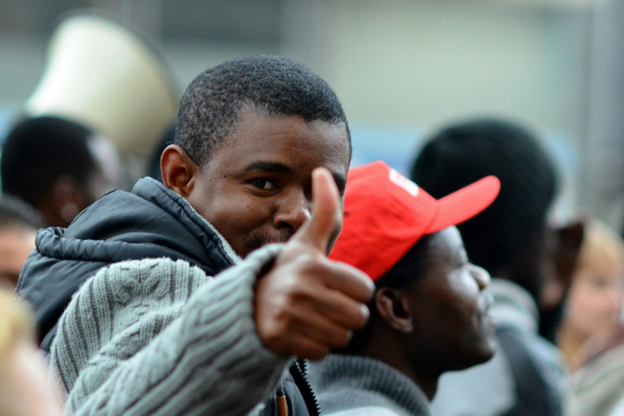 Drugi vodič, onaj "džepni", namijenjen je migrantima i dostupan na francuskom i engleskom jeziku. (Fotografija: Simon Blackley)