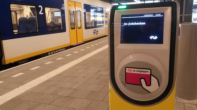 Dutch Railways introduced the OV-chipkaart system in 2014. (Image: NiederlandeNet)